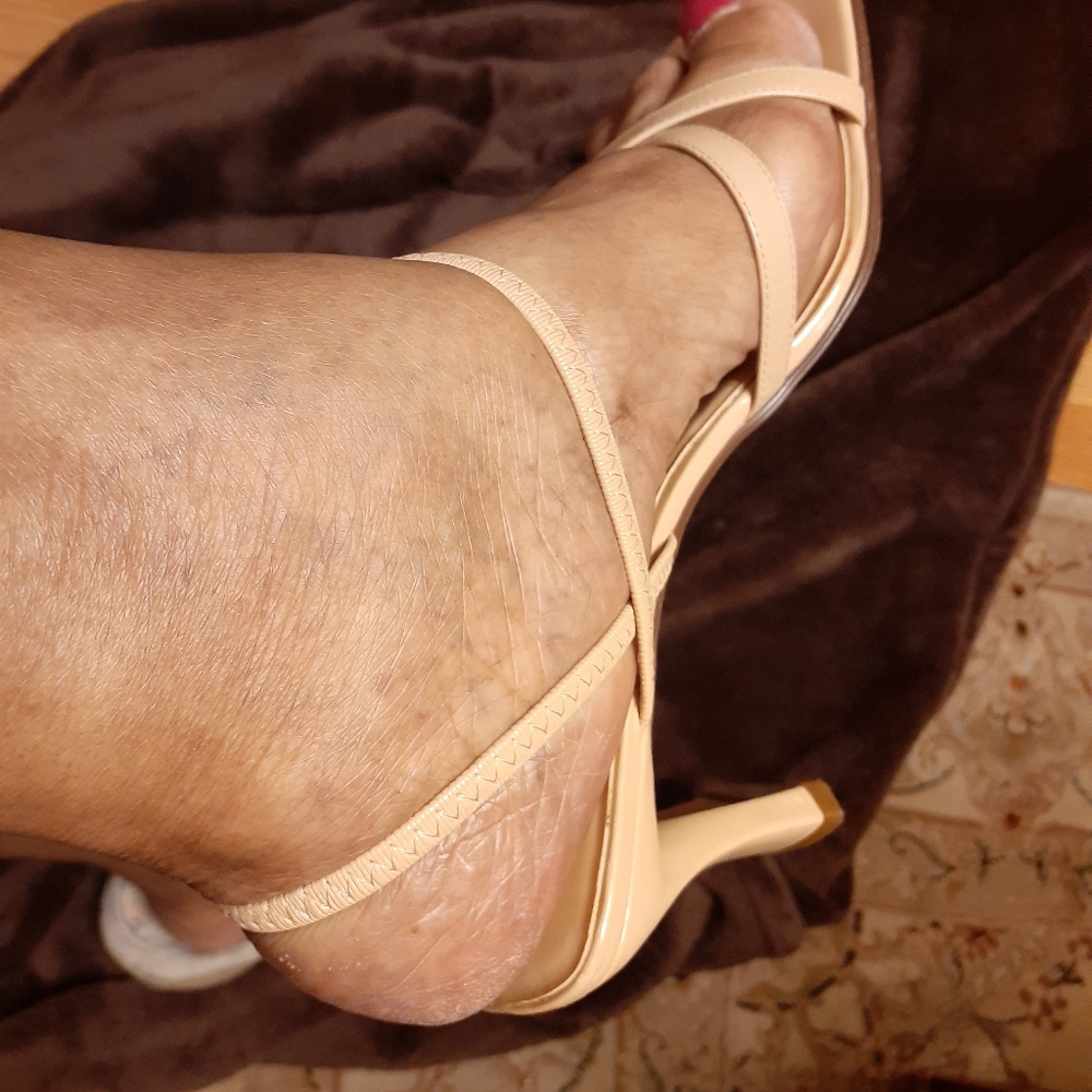 Shoes - Picture 6 of 10